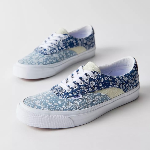 Vans Ultra Cush Sneakers in Paisley - Picture 1 of 7